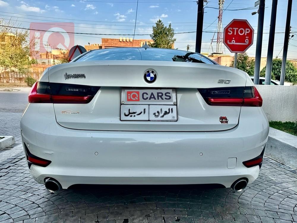 بي ام دبليو الفئة 3